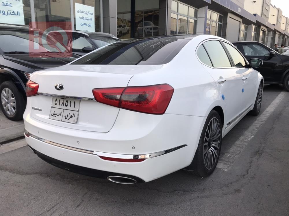 Kia Cadenza